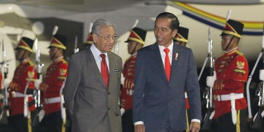 Presiden Jokowi sambut Mahathir Mohamad di Istana Bogor