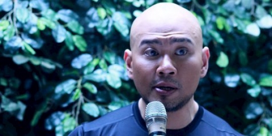 Deddy Corbuzier berhasil temukan orang yang sebar fotonya dan Sabrina ke akun gosip