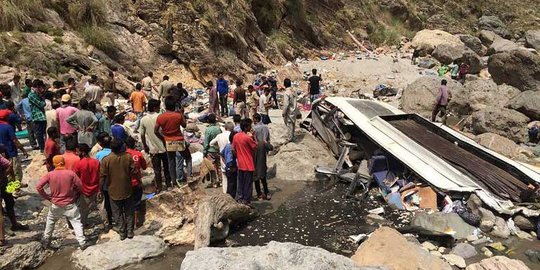 44 Tewas dalam kecelakaan bus di India utara