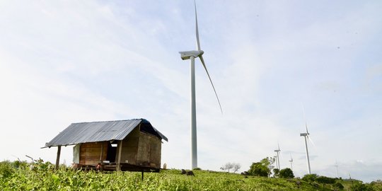 Presiden Jokowi resmikan pembangkit  listrik  tenaga  angin  