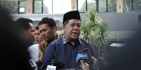 Fahri Hamzah bandingkan Pemerintah dengan Mahathir soal pencarian kapal hilang