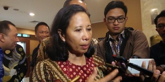 Menteri Rini pastikan tak akan ganti nama Freeport usai divestasi saham