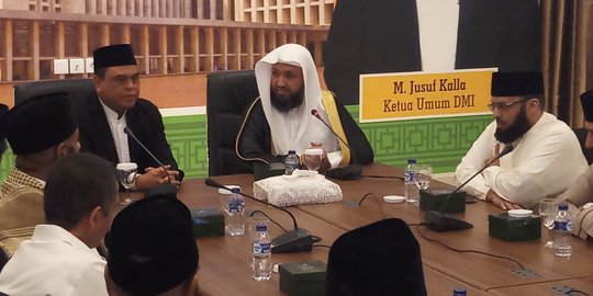 Bertemu Imam Masjidil Haram, DMI sampaikan masjid bersih dari radikalisme