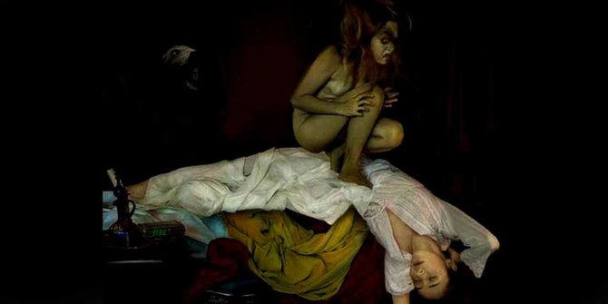 9 Legenda hantu nenek-nenek yang bikin bulu kuduk berdiri