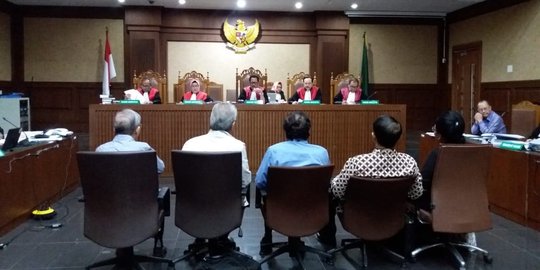 Keputusan KKSK buatan Kwik Kian Gie dibatalkan Dorojatun Kuntjoro Jakti