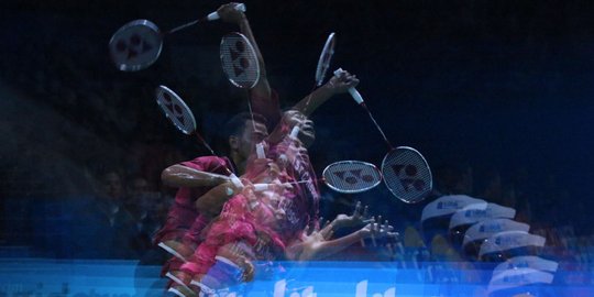 Kalah dari Kento Momota, Tommy Sugiarto tersingkir