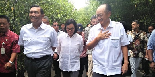 Ke Bali, pemerintah dan Presiden Bank Dunia bahas penanganan sampah plastik