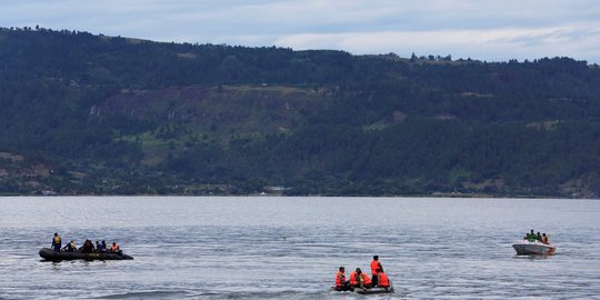 Pasca kapal tenggelam, penyeberangan Danau Toba Simanindo-Tigaras dibuka kembali