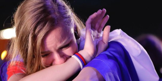 Isak tangis selimuti suporter Rusia