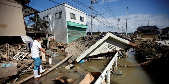 Ratusan orang tewas diterjang banjir di Jepang, dua juta warga mengungsi