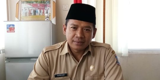 Penerimaan siswa baru, warga Tangsel ramai-ramai urus surat miskin ke kelurahan