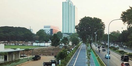 kaki dibuat makin berwarna rev1