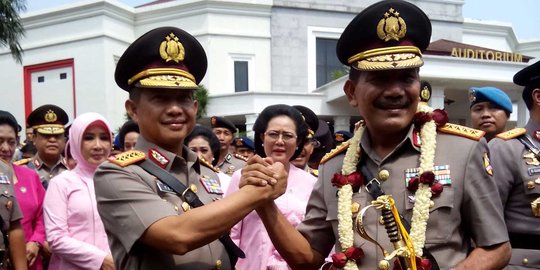 Di depan Jokowi, Kapolri promosikan film '22 Menit'