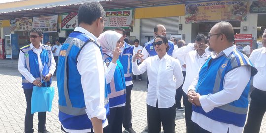 Menteri Rini dorong UKM binaan BUMN optimalkan area istirahat tol