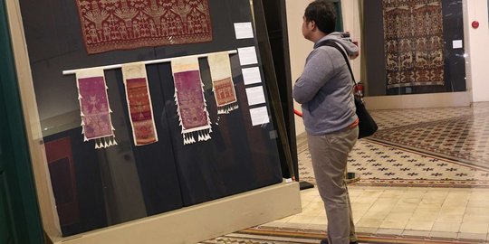Kolektor Australia pamerkan kain tradisional Indonesia di Museum Tekstil