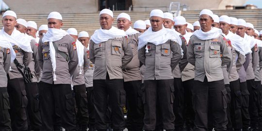 Polisi di Kalteng dikirim ke pondok pesantren agar lulus jadi santri