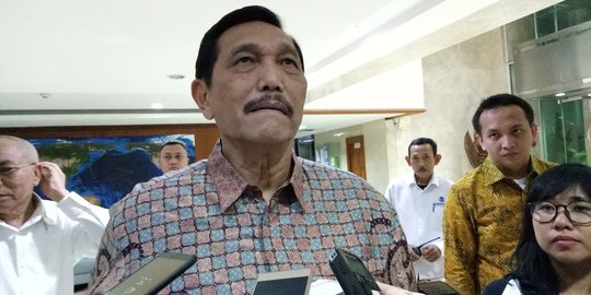 Menteri Luhut sebut Jokowi sudah bagus buat apa pusing, dilanjut terus saja