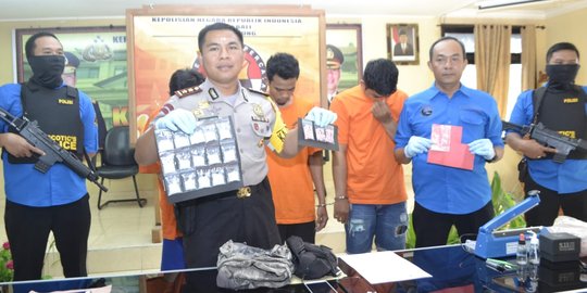 Edarkan sabu 75,15 gram & 150 butir ekstasi, Darius ditangkap polisi