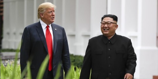 Trump puji Kim Jong-un orang pintar dan ahli bernegosiasi