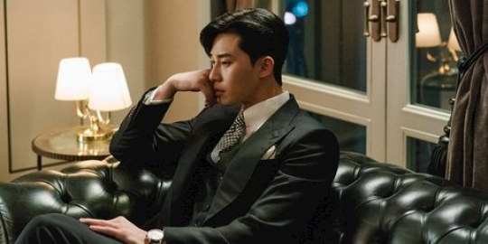 Anak penulis \'What\'s Wrong With Secretary Kim\' ingin nikah dengan Park Seo Joon