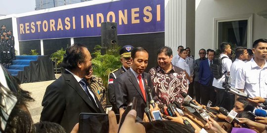 Jokowi akui nama TGB, Mahfud MD & Airlangga Hartarto masuk daftar cawapresnya