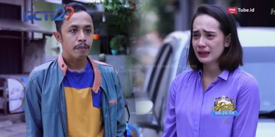 Kisah cinta tukang ojek pengkolan ini sukses bikin baper