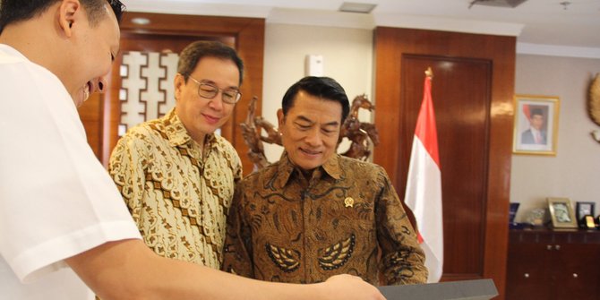 Minim resistensi, Moeldoko dinilai mampu mengimbangi Presiden Jokowi