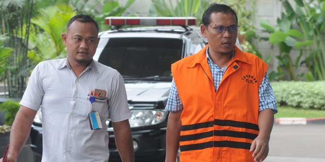 Suap anggota DPRD Lampung Tengah Rp 9,6 M, Taufik divonis 2 tahun bui