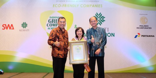 Holcim raih posisi pertama Indonesia Green Companies Awards 2018