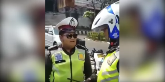 Pakai seragam, Polantas gadungan di Casablanca diduga pegang KTA palsu