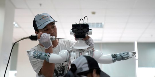 Intip pembuatan iPal, robot pintar sahabat anak-anak