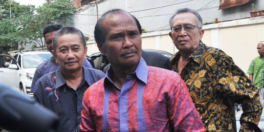 Daeng Aziz Kalijodo daftar Bacaleg dari Gerindra di Sulsel