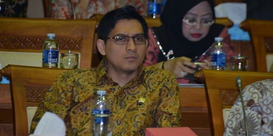 Ketum PAN ungkap biaya 'transfer' Lucky Hakim ke NasDem capai Rp 5 M