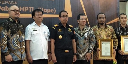 Perdana, pemerintah beri izin usaha bagi pengusaha vape