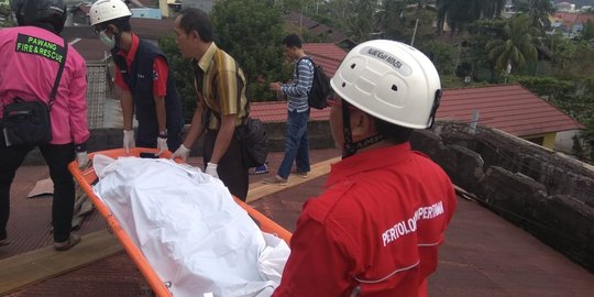 Hilang seharian, Gafar ditemukan tewas tersetrum di atap masjid