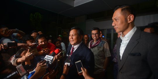 Prabowo keluar RSPAD bersama AHY: Cocok enggak?
