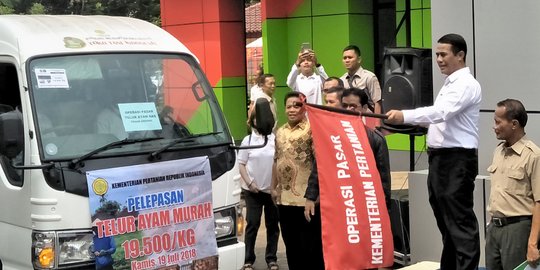 Kementan gelar operasi pasar, jual telur ayam Rp 19.500 per Kg