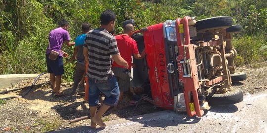 Truk bawa petugas Manggala Agni kecelakaan usai padamkan karhutla, 7 alami luka