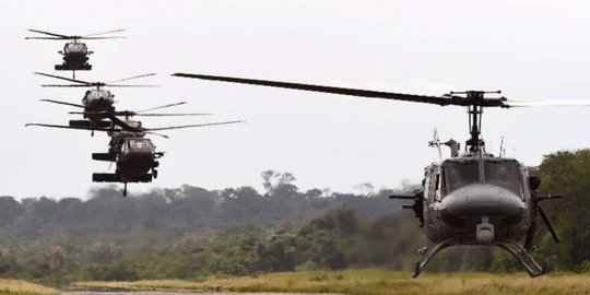 Tiupan angin helikopter cederai 22 tentara AS  merdeka.com