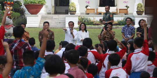 Jokowi pesan ke 300 anak untuk main bersama teman dan kurangi gadget