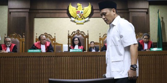 Divonis bersalah, Bupati Lampung Tengah nonaktif dihukum tiga tahun penjara