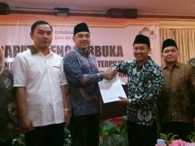 kpu tetanpkan bupati dan walikota tangerang menag pilkada