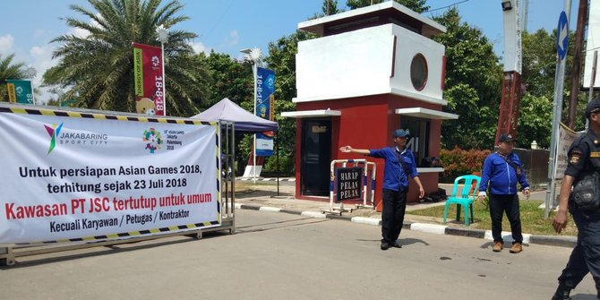 Suporter Sriwijaya FC rusak kursi  stadion JSC ditutup 