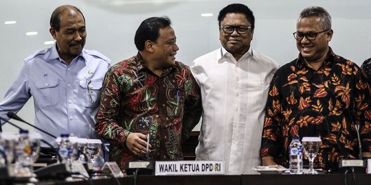 KPU dan Bawaslu temui Oesman Sapta Odang bahas putusan MK