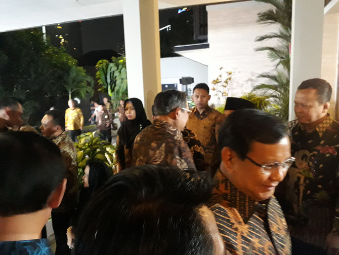 prabowo bertemu sby di mega kuningan