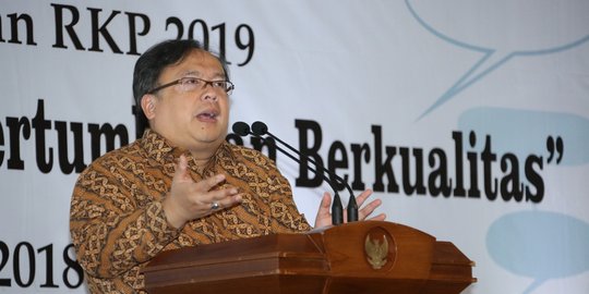 Bos Bappenas beberkan alasan ekonomi syariah RI masih tertinggal dari Malaysia