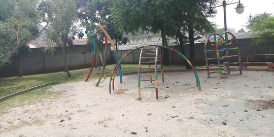 Memprihatinkan, kondisi Taman Swardhama di Petukangan seolah tak terawat