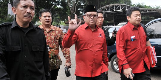 PDIP-Demokrat makin panas, Hasto dituding jadi penyebabnya