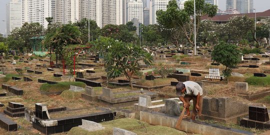 Sandiaga Uno akan bikin anggaran untuk perbanyak TPU di Jakarta