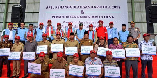 Cegah kebakaran hutan dan lahan, 9 desa di Riau dapat Rp 900 juta